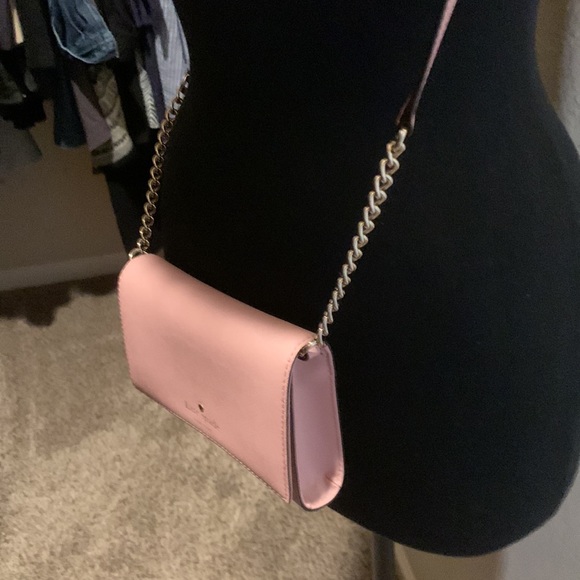 Pink Kate spade crossover - Picture 2 of 5